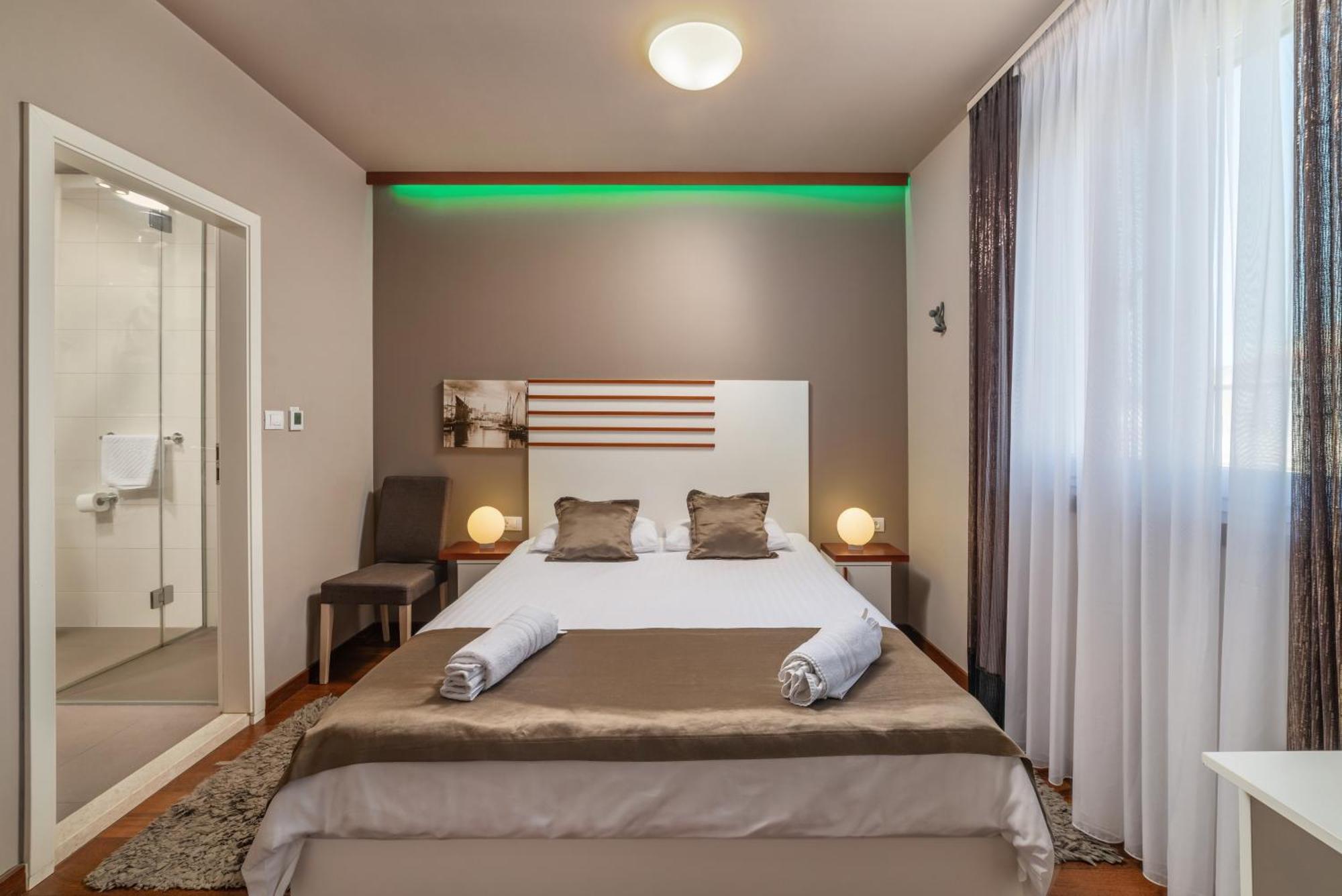 Luxury Rooms Kiara Spalato Esterno foto